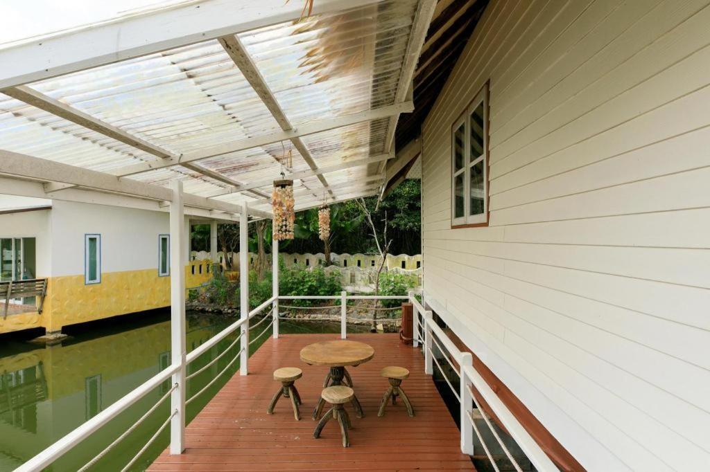 Anavilla Tangke Resort Khanom Exterior photo